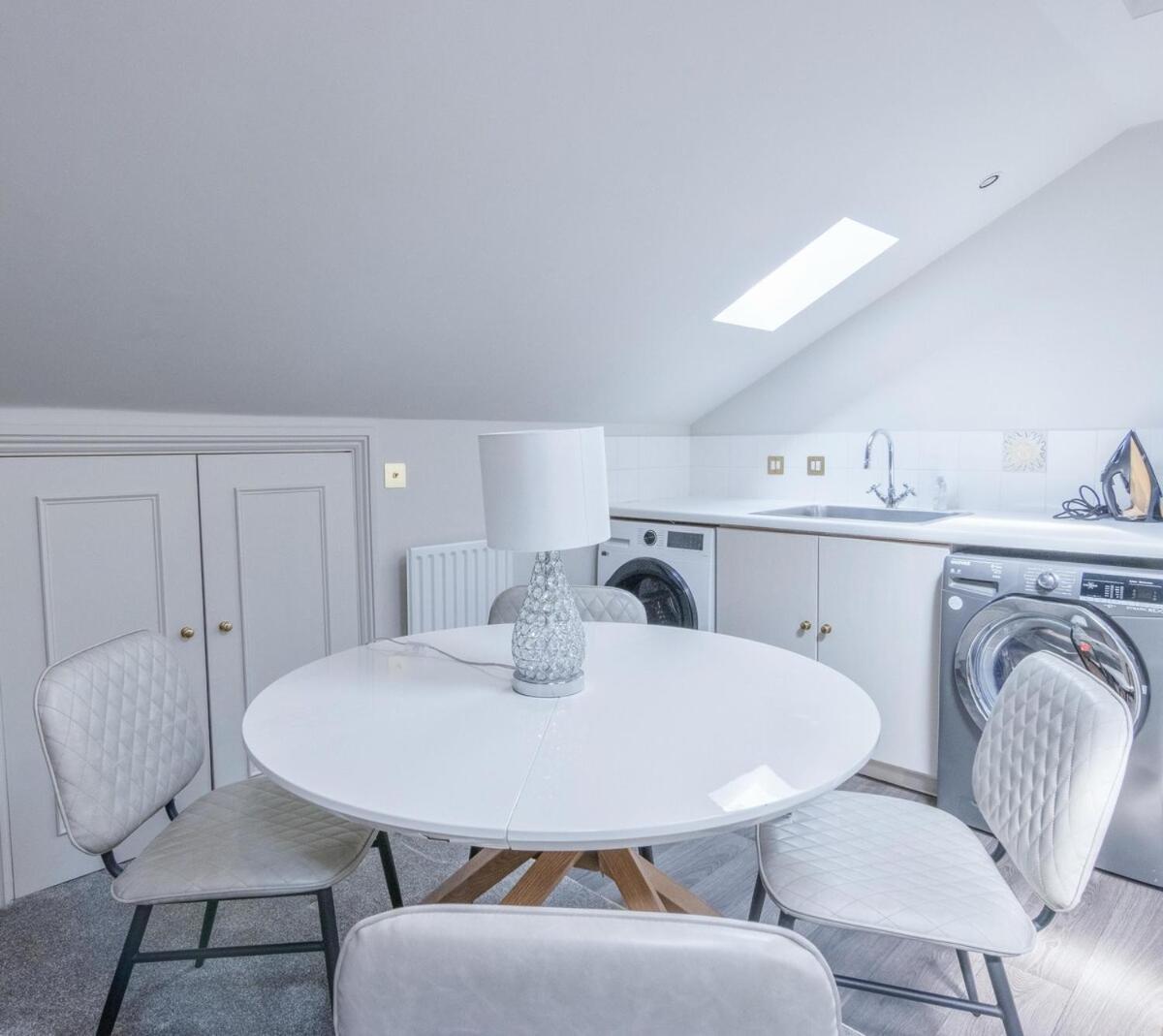 3 Bedroom Luxury In Eaton Square Appartamento Londra