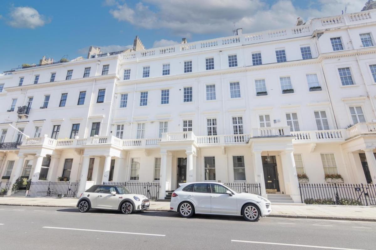 3 Bedroom Luxury In Eaton Square Appartamento